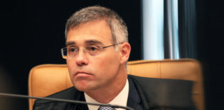 ADI 6369 tem julgamento suspenso por pedido de vista de André Mendonça